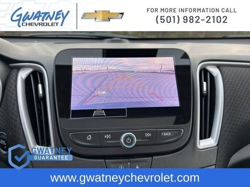 Used 2024 Chevrolet Malibu LT image 18