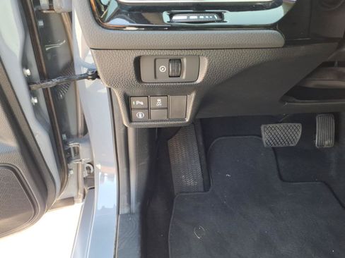 Certified 2024 Honda Civic Touring image 12
