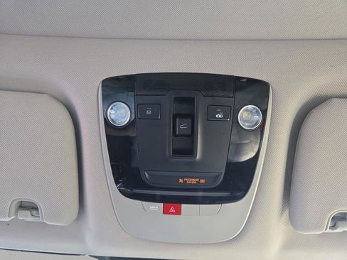 Used 2024 Kia Sorento SX image 46