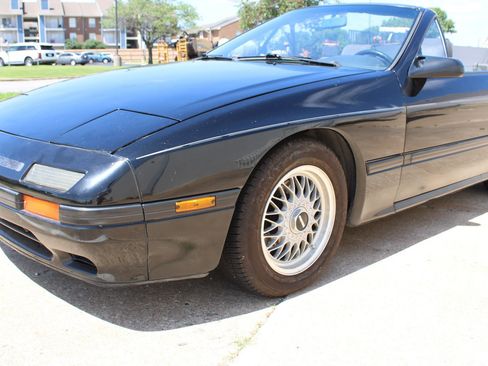 Used 1988 MAZDA RX-7 Convertible RWD image 24