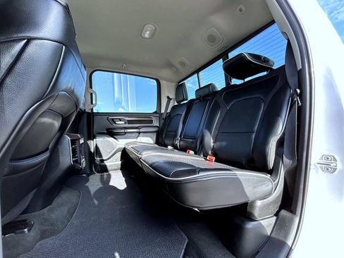 Used 2022 RAM 1500 Laramie AWD/4WD image 19