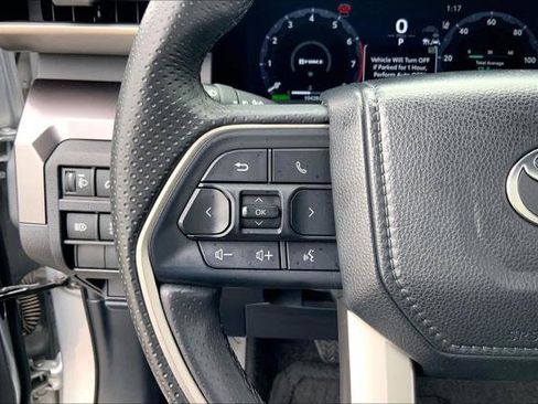 Certified 2025 Toyota 4Runner TRD Off-Road AWD/4WD image 23