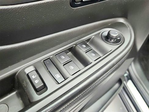 Used 2017 Buick Encore Preferred image 17