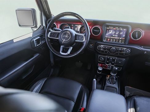 Used 2023 Jeep Gladiator Rubicon w/ Cold Weather Group image 27