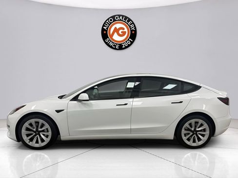 Used 2023 Tesla Model 3 Long Range image 4