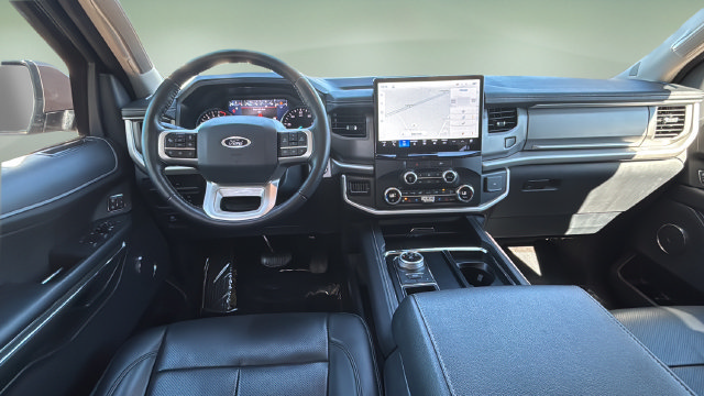 Used 2022 Ford Expedition XLT RWD image 10