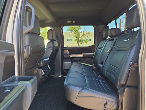 Used 2025 Ford F150 Platinum AWD/4WD image 13