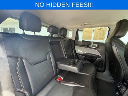 Used 2022 Jeep Compass Latitude AWD/4WD image 33