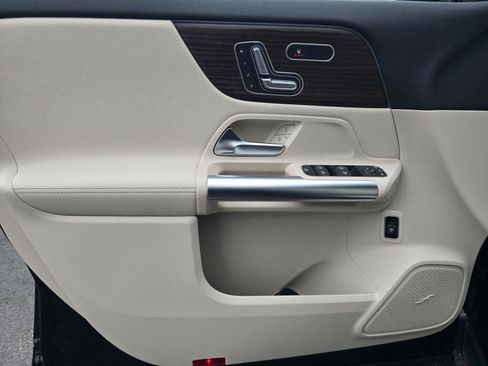New 2026 Mercedes-Benz GLA 250 4MATIC image 32