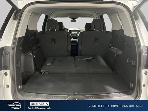 Used 2019 GMC Acadia SLE AWD/4WD image 21