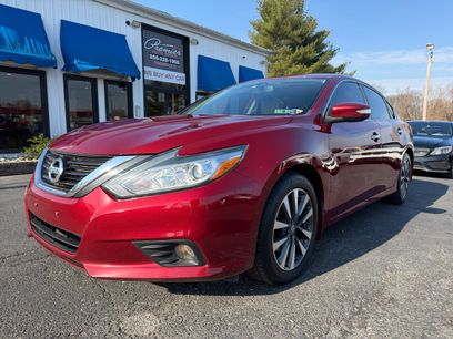 Used 2017 Nissan Altima 2.5 SV w/ Convenience Package