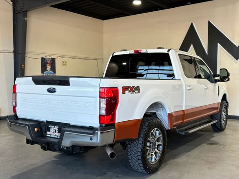 Used 2021 Ford F250 Lariat w/ Lariat Ultimate Package AWD/4WD image 4