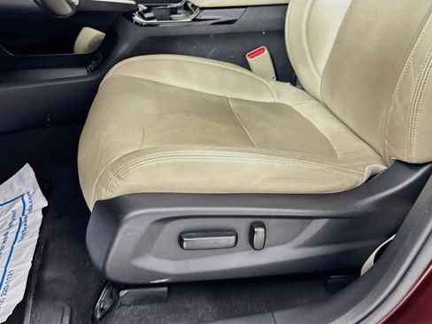 Used 2018 Honda Clarity Touring image 26