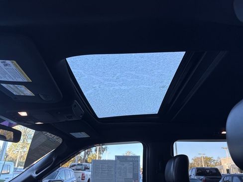 Used 2016 Ford F150 Lariat w/ Equipment Group 502A Luxury image 8