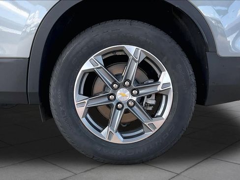Used 2024 Chevrolet Blazer LT w/ Convenience Package FWD image 12
