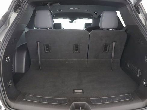 Used 2023 Buick Enclave Essence AWD/4WD image 27