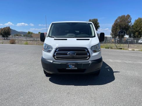 Used 2018 Ford Transit 350 XLT RWD image 2