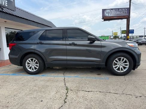 Used 2020 Ford Explorer 2WD image 4