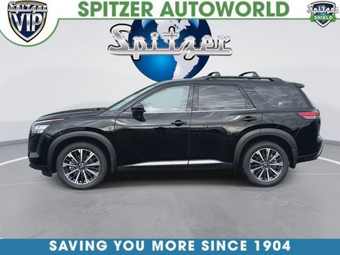 New 2026 Nissan Pathfinder Platinum w/ Cargo Package AWD/4WD image 6
