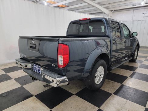 Used 2014 Nissan Frontier SV w/ SV Value Truck Package image 6