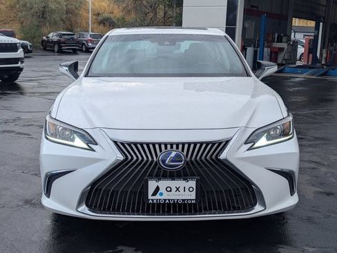Used 2021 Lexus ES 300h w/ Accessory Package 2 image 9