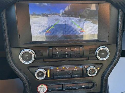 Used 2016 Ford Mustang Convertible w/ Equipment Group 051A image 27