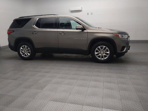 Used 2019 Chevrolet Traverse LT image 11