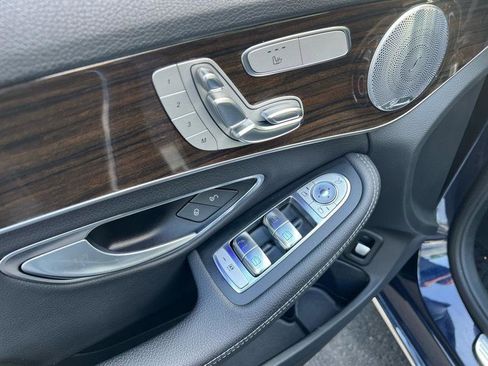 Used 2019 Mercedes-Benz C 300 4MATIC Sedan image 26