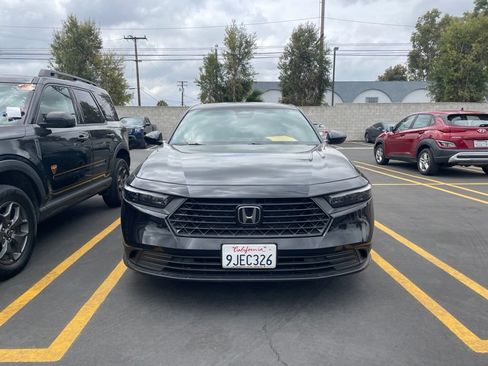 Used 2024 Honda Accord Sport image 6