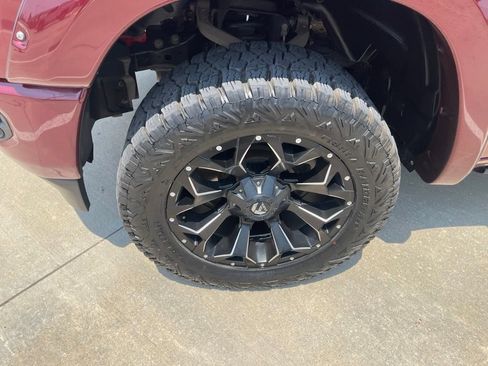 Used 2022 RAM 1500 Laramie w/ Sport Appearance Package AWD/4WD image 27