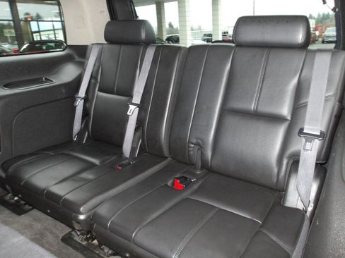 Used 2011 Chevrolet Tahoe LT image 11