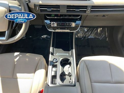 Used 2024 Lincoln Corsair AWD w/ Equipment Group 101A image 14