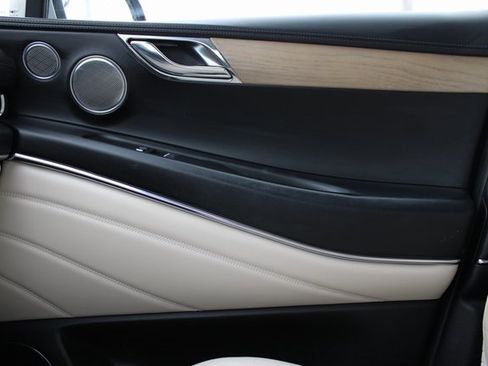 Used 2022 Genesis GV80 3.5T w/ Advanced Package 06 image 34