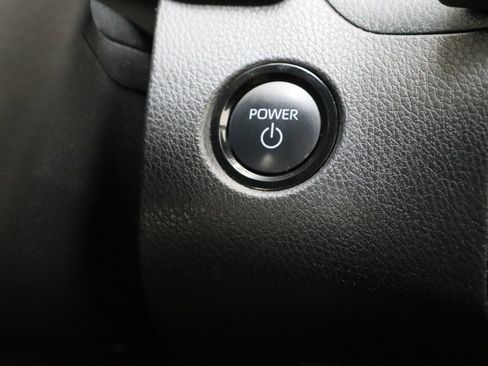 Used 2025 Toyota Camry LE image 17