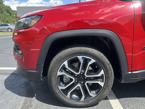 Used 2023 Jeep Compass Limited AWD/4WD image 20