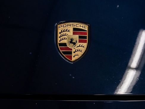 Used 2015 Porsche Panamera GTS AWD/4WD image 15