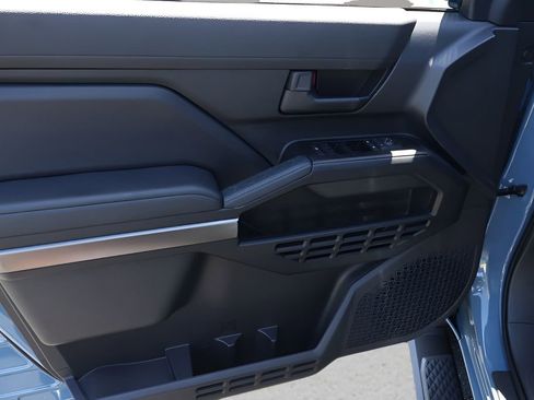 Certified 2025 Toyota 4Runner SR5 image 9