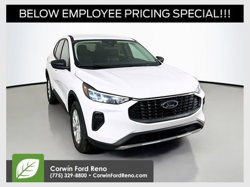 New 2026 Ford Escape Active w/ Cold Weather Package AWD/4WD image 1