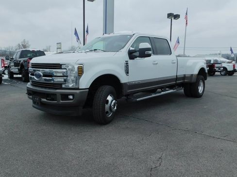 Used 2019 Ford F350 King Ranch image 4