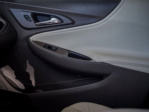 Used 2024 Chevrolet Malibu LT image 13