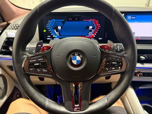 Used 2023 BMW XM AWD/4WD image 11