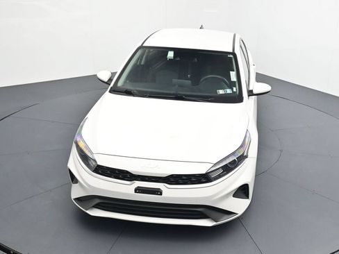 Used 2023 Kia Forte LXS FWD image 11
