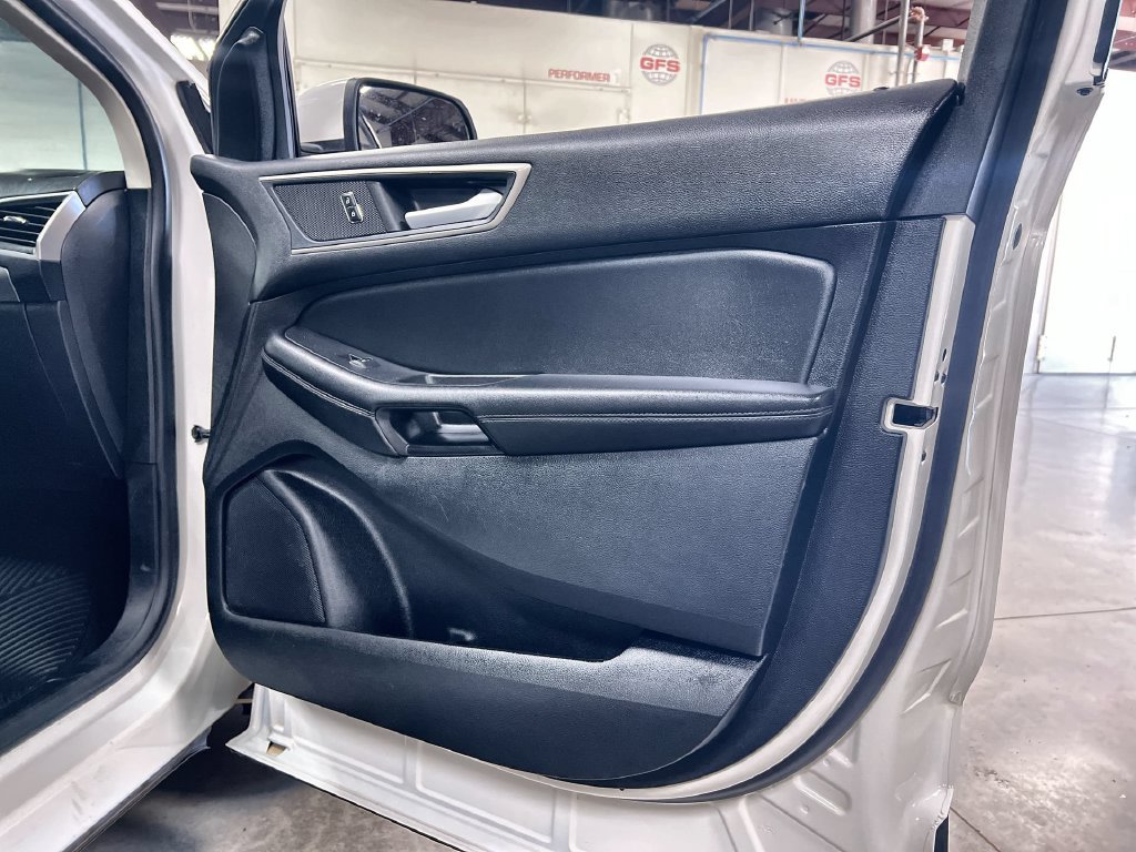 Used 2023 Ford Edge SEL w/ Convenience Package AWD/4WD image 31