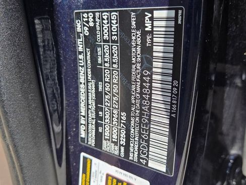 Used 2017 Mercedes-Benz GLS 450 4MATIC image 35