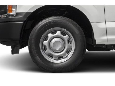 Used 2019 Ford F150 XLT image 14