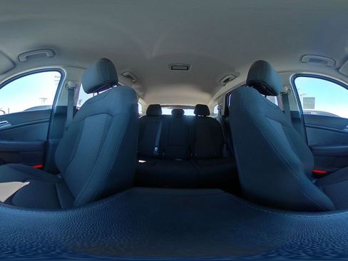 Used 2025 Kia Sportage LX image 41