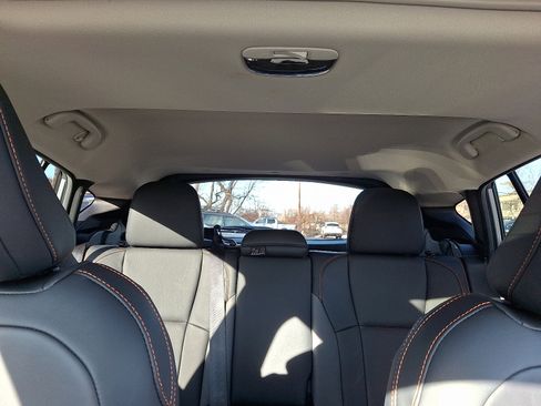 Certified 2025 Subaru Crosstrek 2.5i Limited image 38