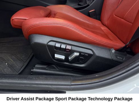 Used 2017 BMW 340i Sedan w/ Technology Package RWD image 16