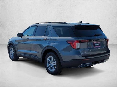 New 2026 Ford Explorer Active w/ Active Comfort Package image 9