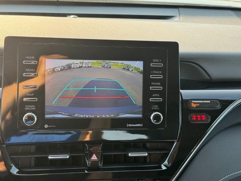 Certified 2022 Toyota Camry SE FWD image 23